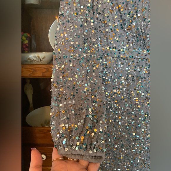 Evening gown. Never worn. Mac Duggal brand bought from Saks Fifth Ave. - Picture 5 of 5